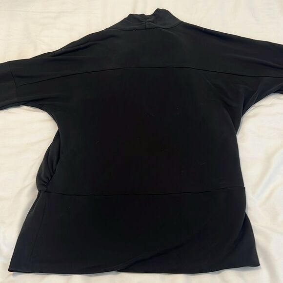 Michael Michael Kors size small black long sleeve wrap front knit top EUC - Picture 9 of 14